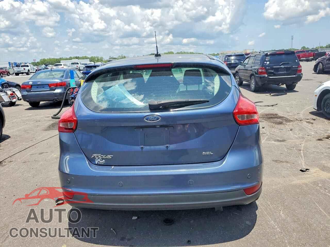 FORD FOCUS 2018 - 1FADP3M26JL266204
