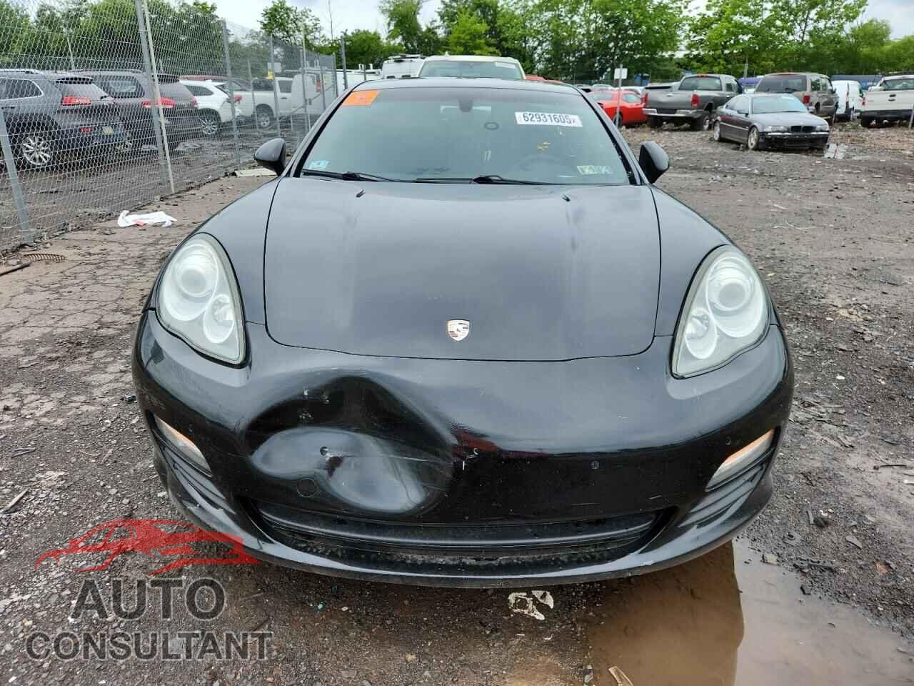 PORSCHE PANAMERA 2011 - WP0AA2A72BL012175