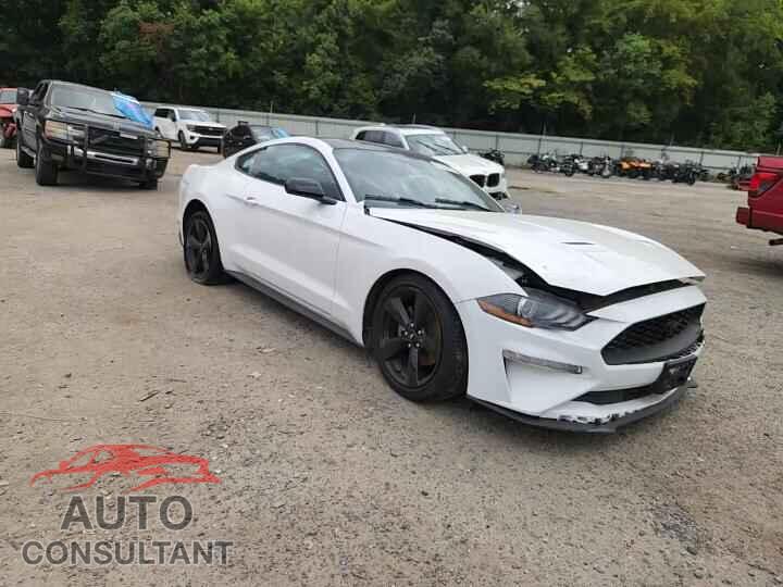 FORD MUSTANG 2021 - 1FA6P8TH1M5104551