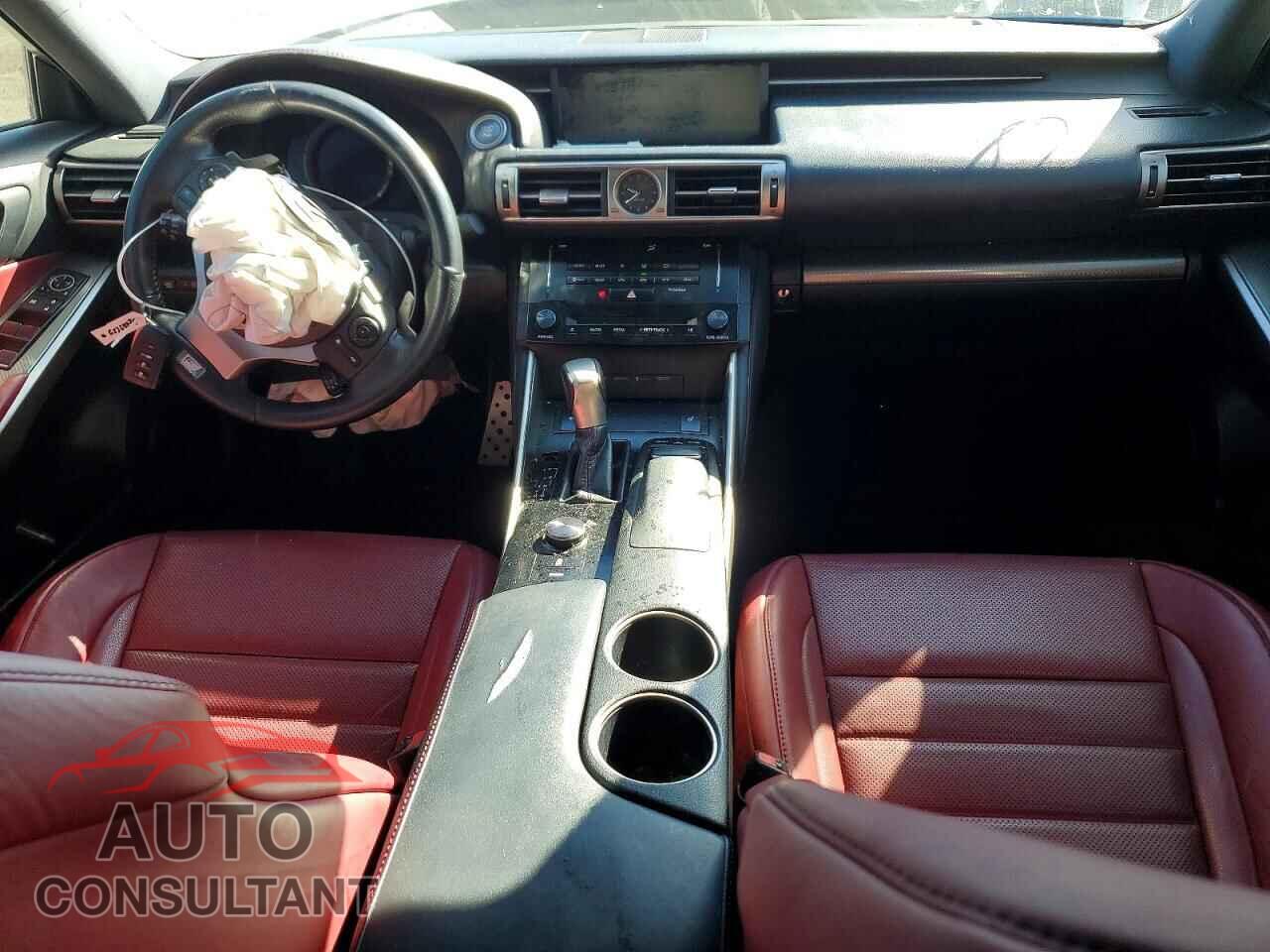 LEXUS IS 2014 - JTHCE1D26E5004997