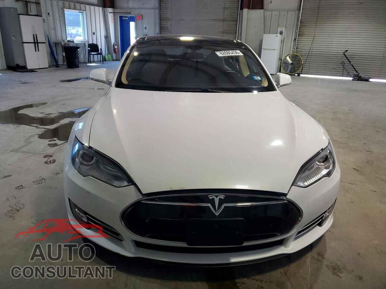 TESLA MODEL S 2014 - 5YJSA1H12EFP45883