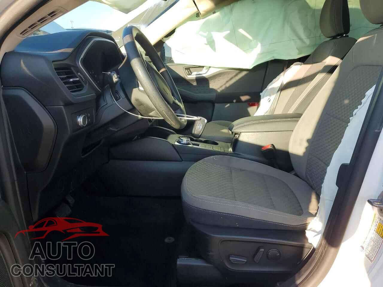 FORD ESCAPE 2020 - 1FMCU9G63LUA84727