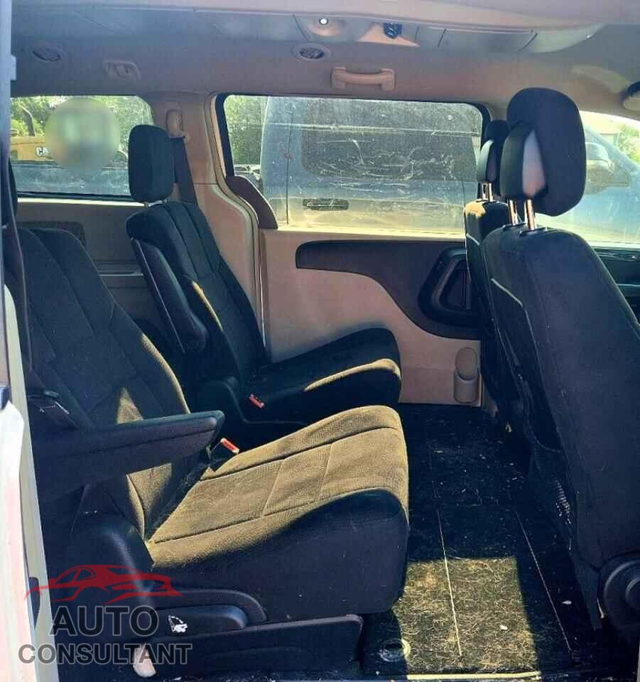 DODGE CARAVAN 2011 - 2D4RN5DG6BR700050
