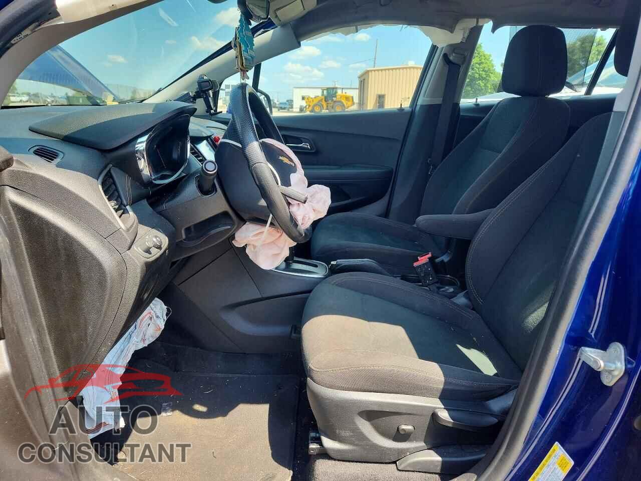 CHEVROLET TRAX 2017 - 3GNCJKSB3HL172937