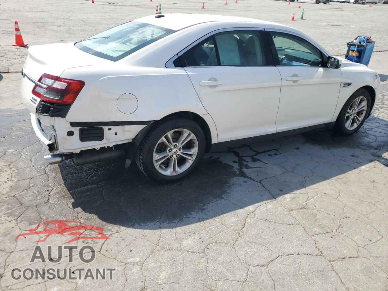 FORD TAURUS 2013 - 1FAHP2E82DG111287