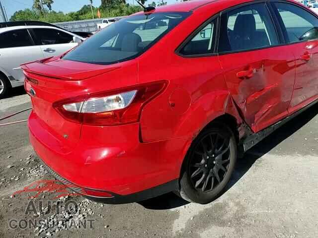 FORD FOCUS 2012 - 1FAHP3F23CL128427