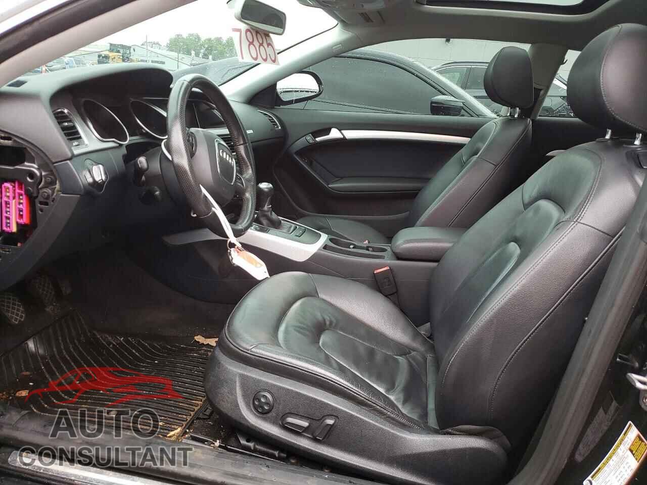 AUDI A5 2012 - WAUGFAFR7CA013753