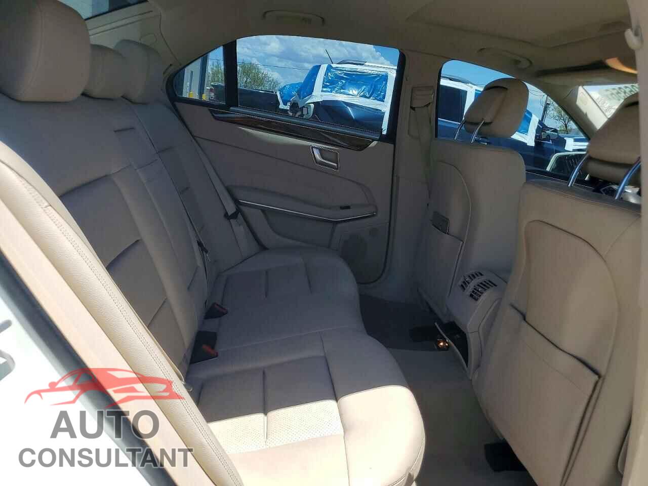 MERCEDES-BENZ E-CLASS 2014 - WDDHF5KB5EA912319