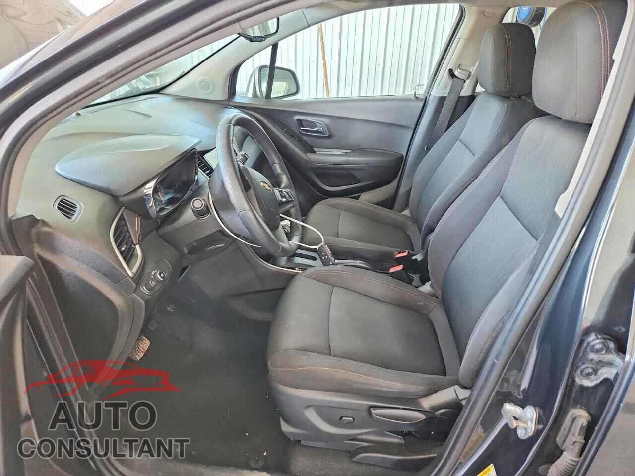 CHEVROLET TRAX 2017 - 3GNCJLSB6HL218783