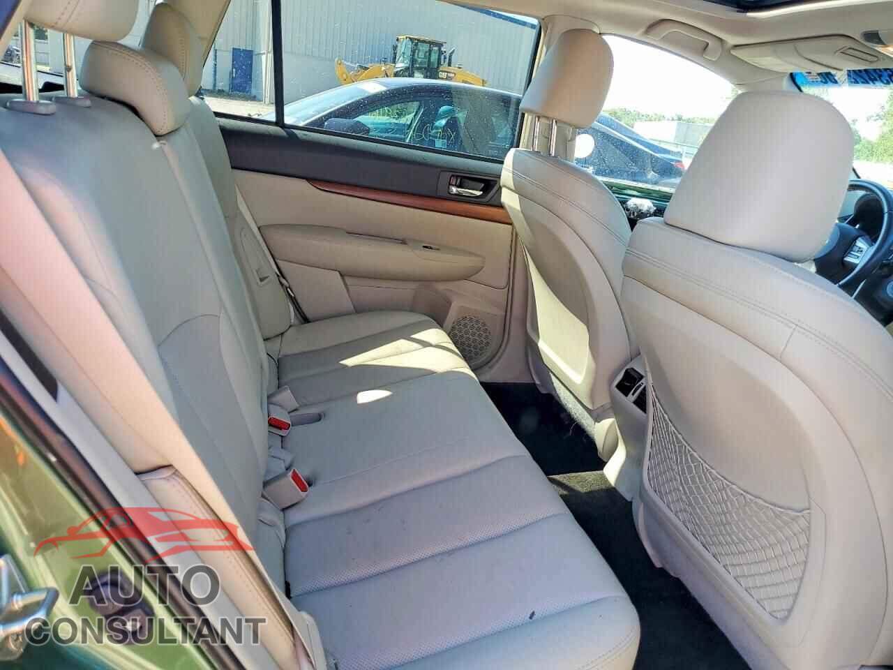 SUBARU OUTBACK 2013 - 4S4BRBLC5D3255128