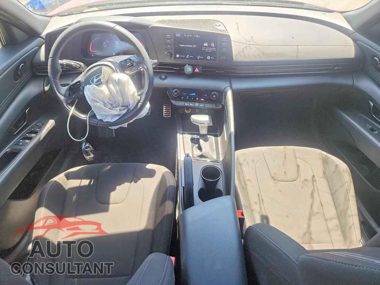HYUNDAI ELANTRA 2025 - KMHLM4DG3SU871496