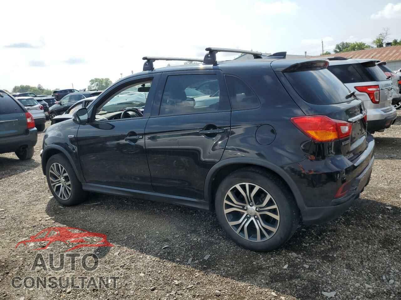 MITSUBISHI OUTLANDER 2018 - JA4AP3AU8JU024487