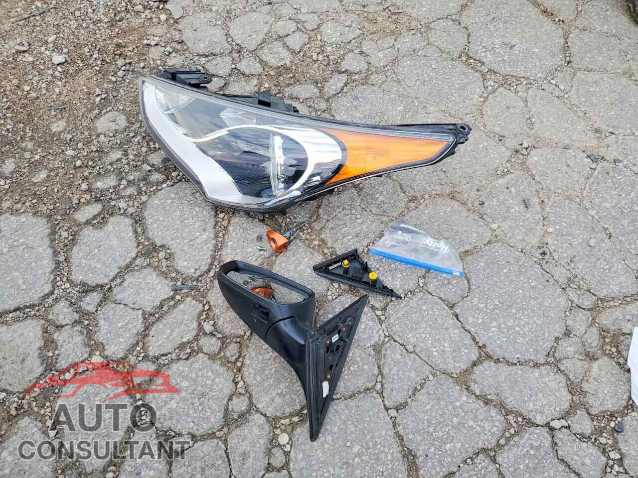 HYUNDAI VELOSTER 2017 - KMHTC6AD5HU309844