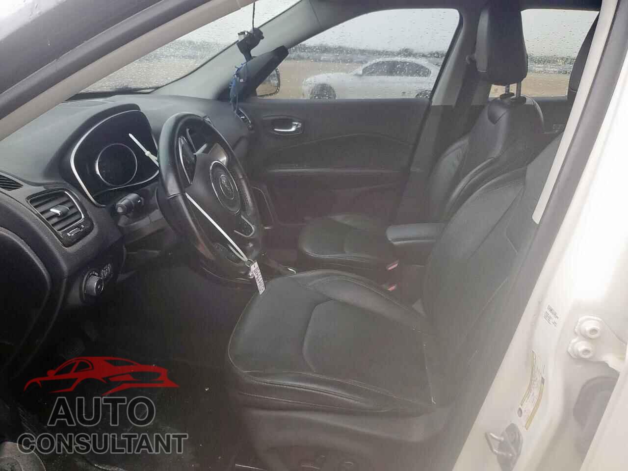 JEEP COMPASS 2021 - 3C4NJDCB4MT512750