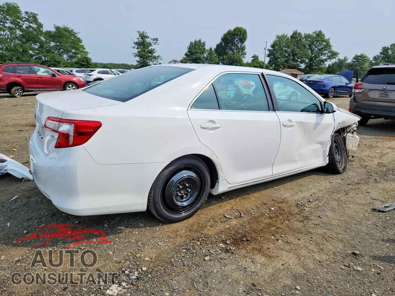 TOYOTA CAMRY 2014 - 4T4BF1FK5ER383473