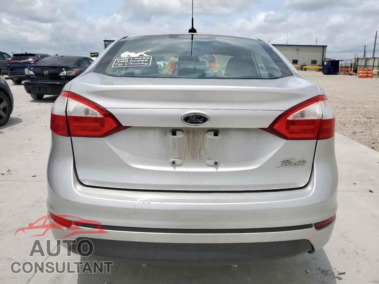 FORD FIESTA 2016 - 3FADP4AJ2GM206140