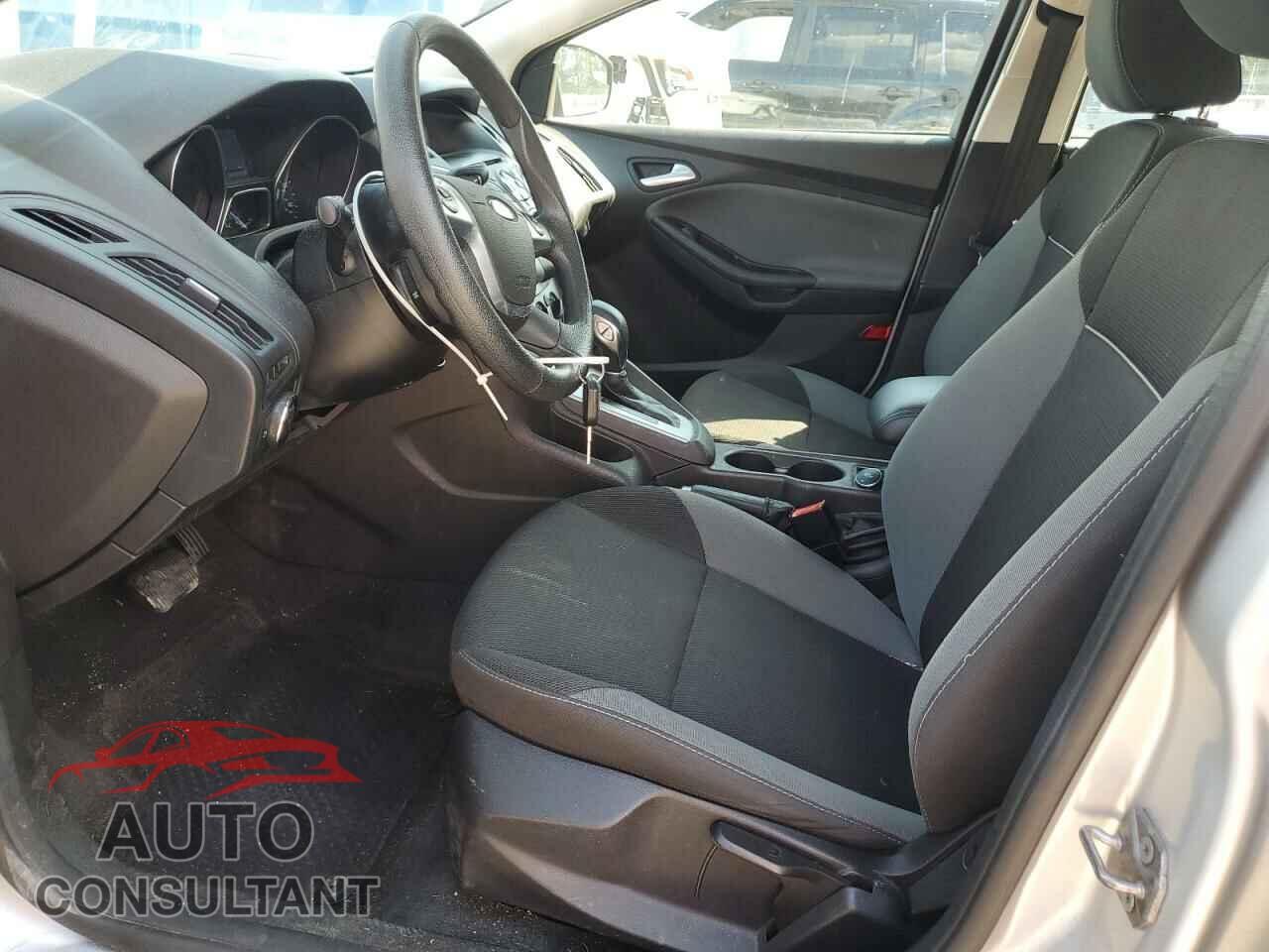 FORD FOCUS 2014 - 1FADP3F25EL274975