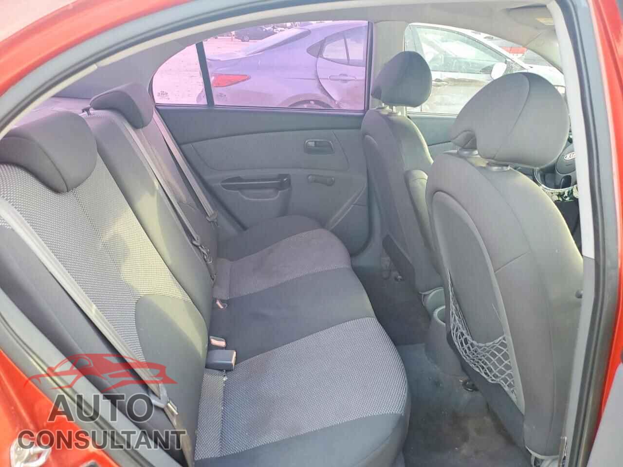 KIA RIO 2010 - KNADH4A3XA6661203