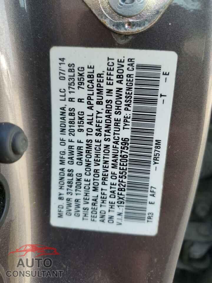 HONDA CIVIC 2014 - 19XFB2F55EE067596