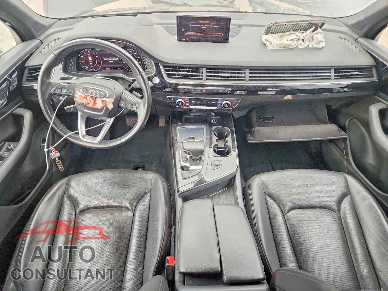 AUDI Q7 2018 - WA1VAAF74JD002643