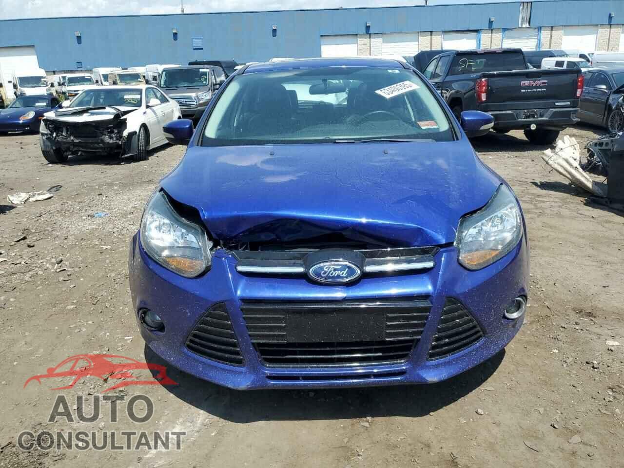 FORD FOCUS 2014 - 1FADP3N27EL284599