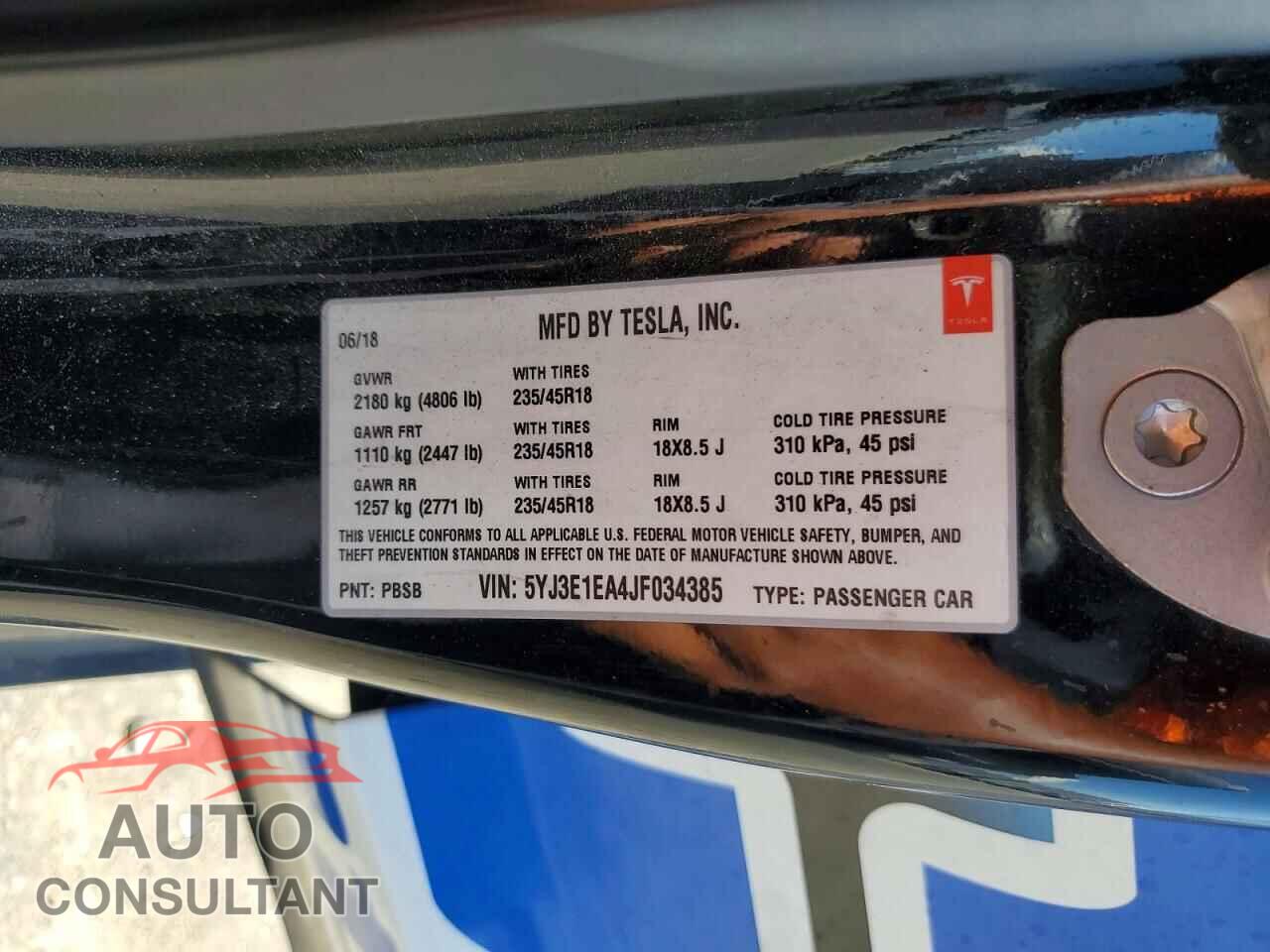 TESLA MODEL 3 2018 - 5YJ3E1EA4JF034385