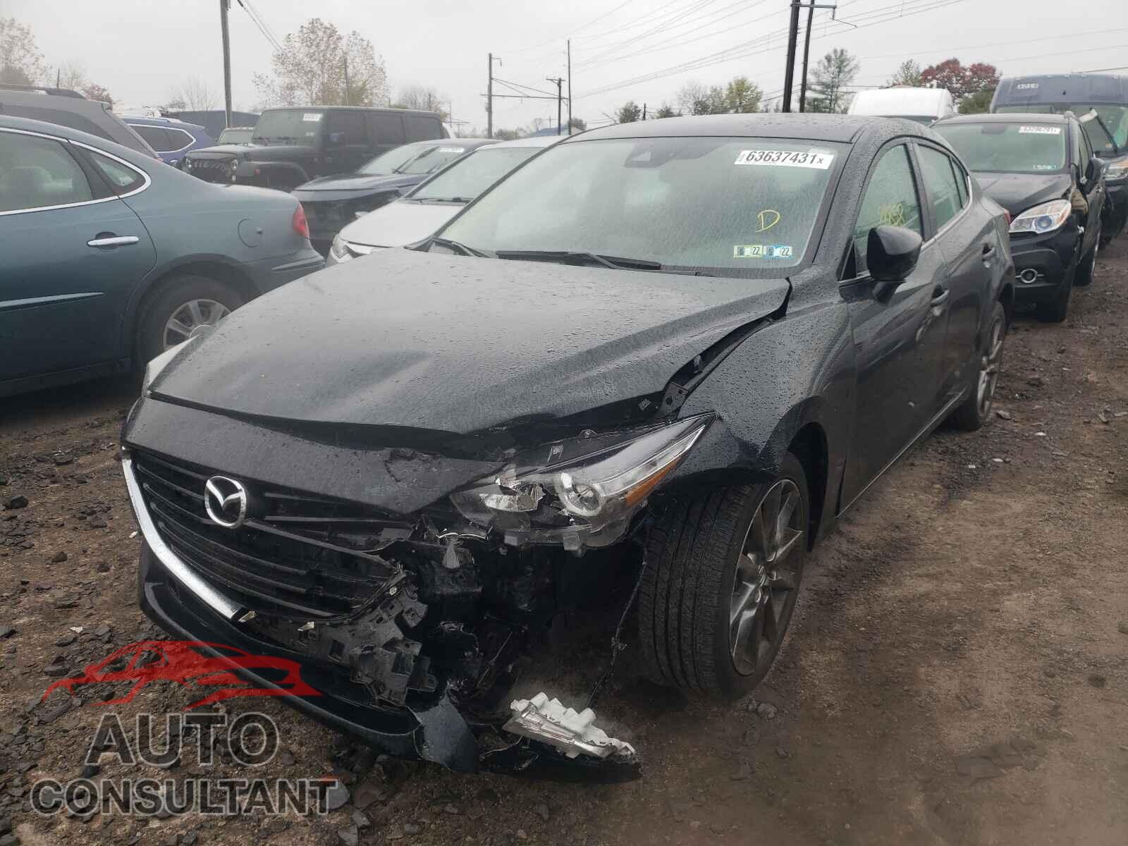 MAZDA 3 2018 - 3MZBN1V3XJM197449