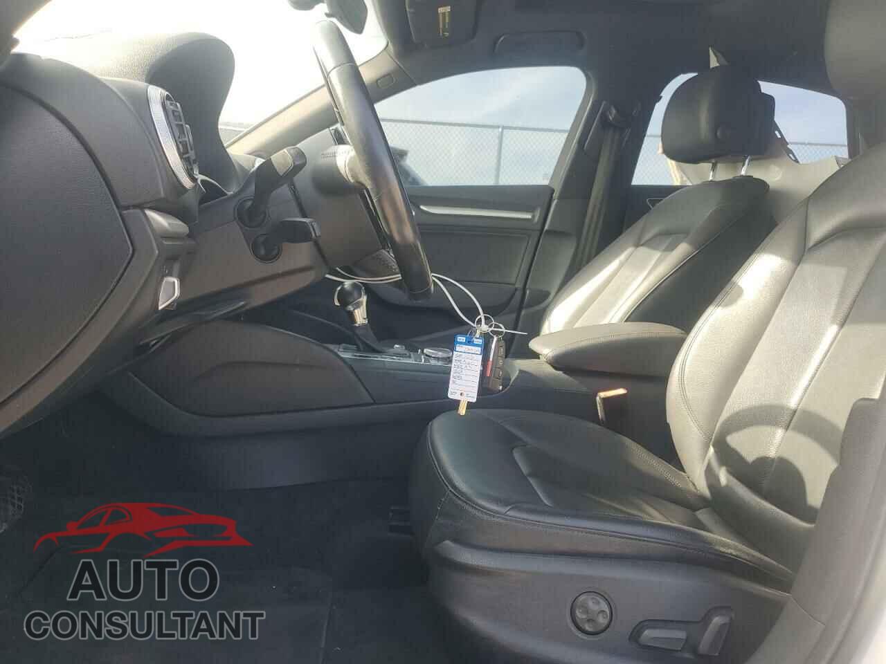 AUDI A3 2016 - WAUA7GFF2G1010826