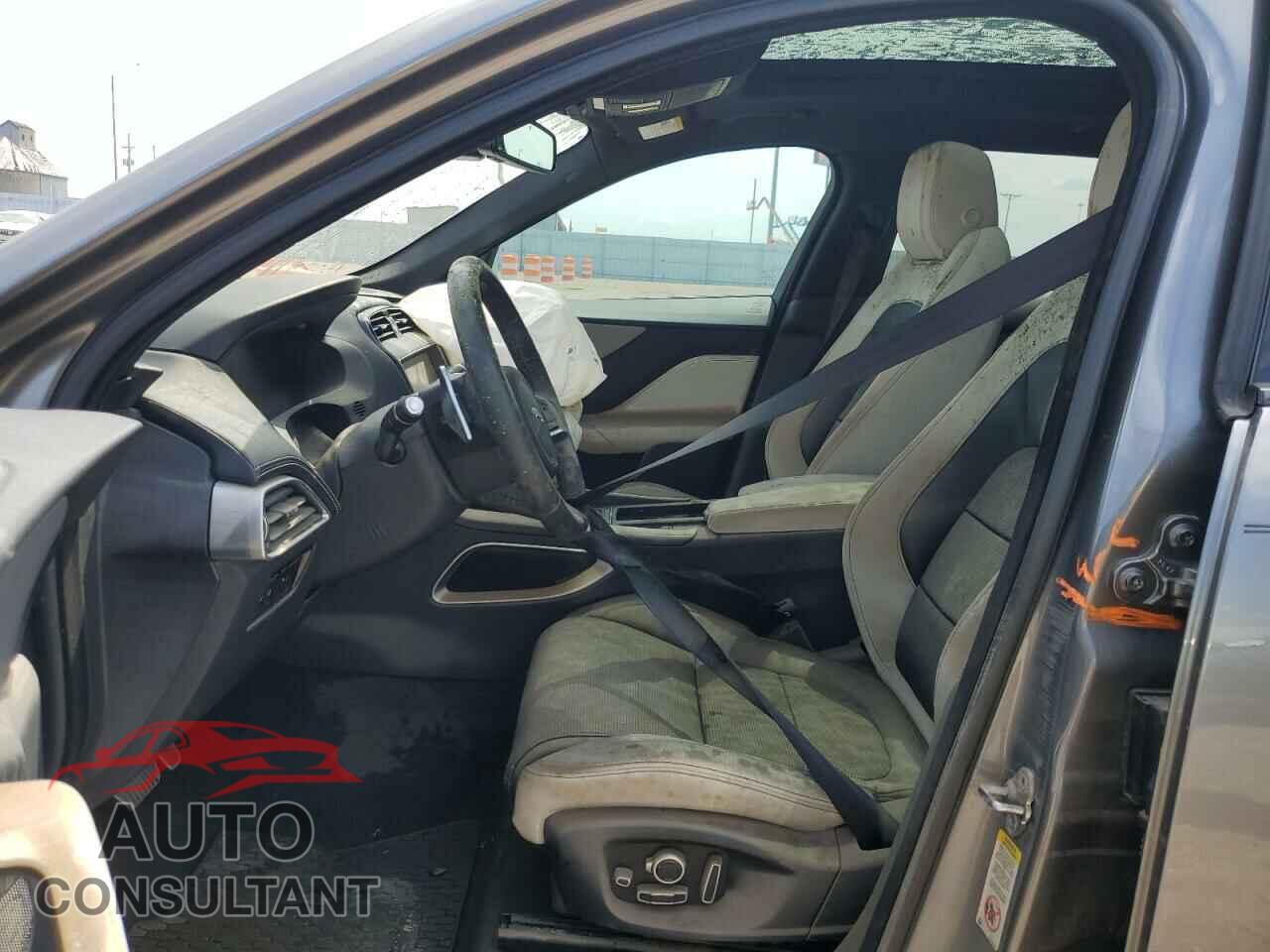 JAGUAR F-PACE 2018 - SADCM2FVXJA273317