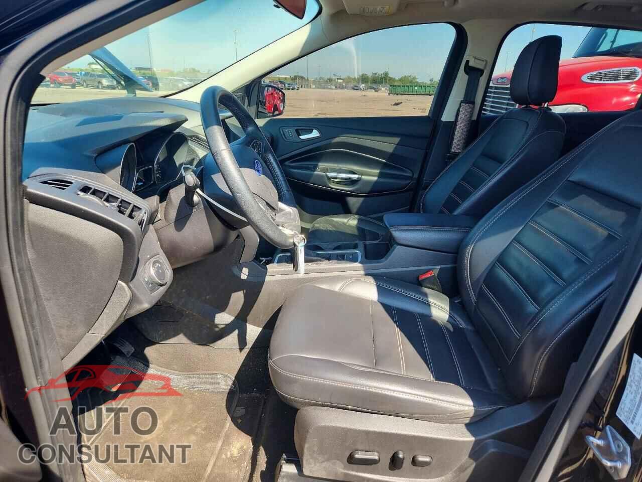 FORD ESCAPE 2019 - 1FMCU9HD6KUB54247