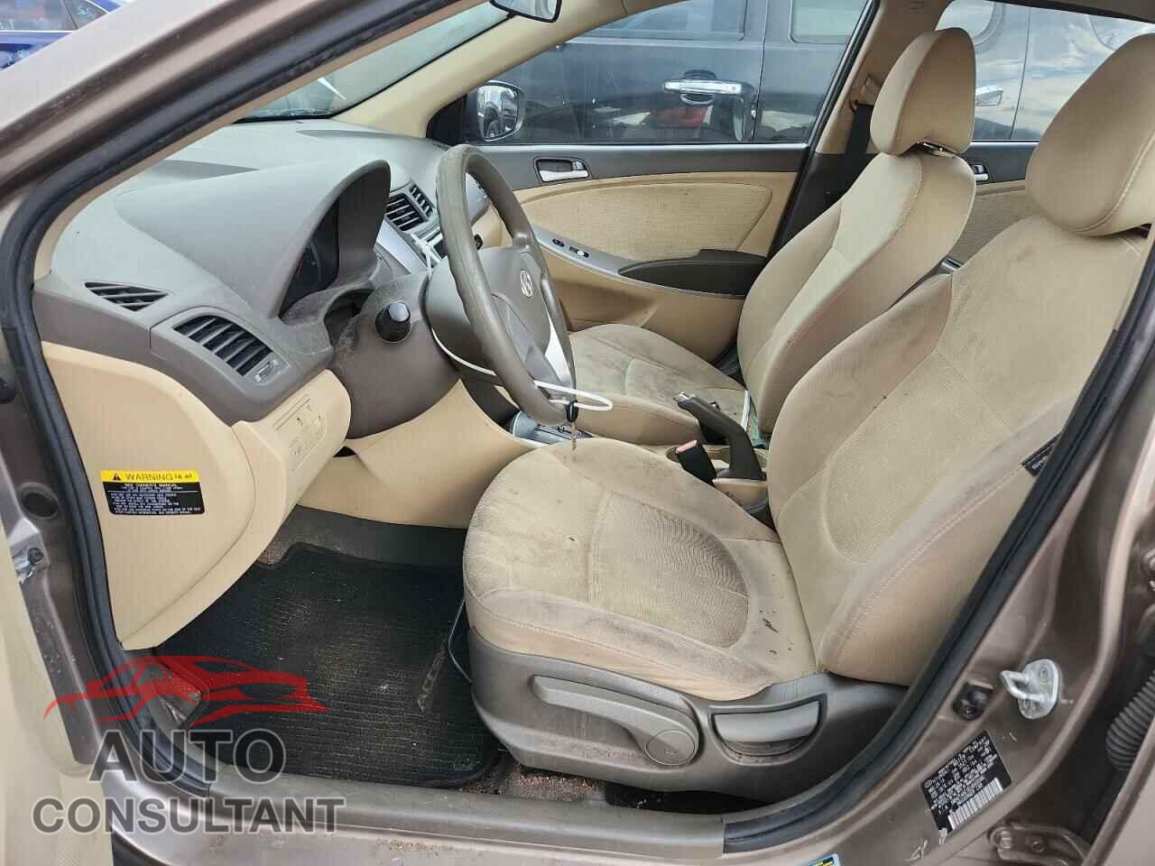 HYUNDAI ACCENT 2014 - KMHCT4AEXEU693046