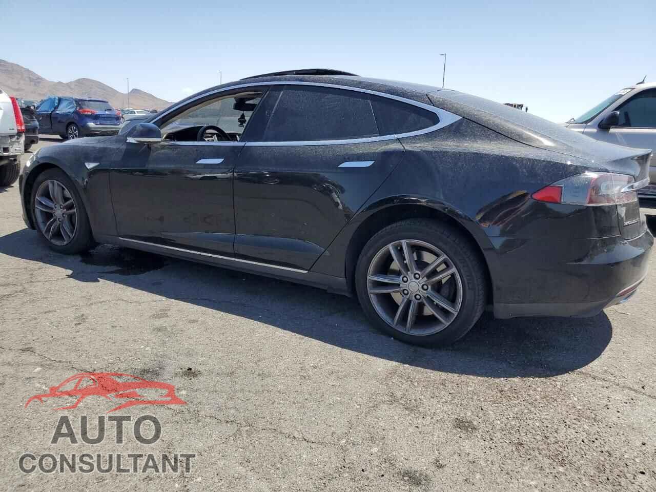 TESLA MODEL S 2015 - 5YJSA1E20FF105704