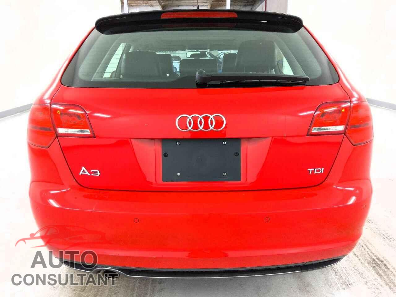 AUDI A3 2013 - WAUKJAFMXDA028018