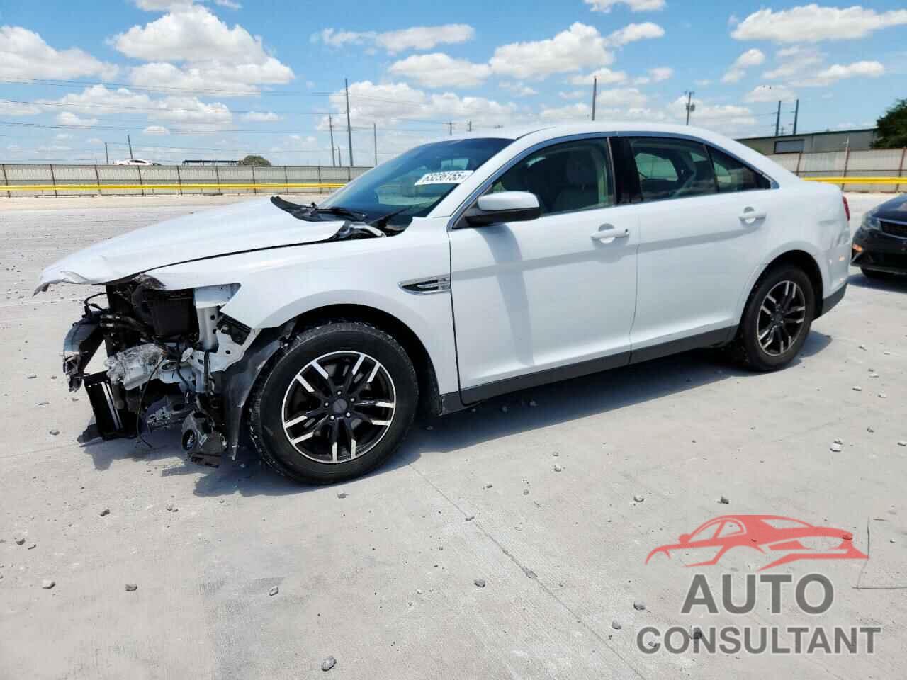FORD TAURUS 2013 - 1FAHP2E89DG117670