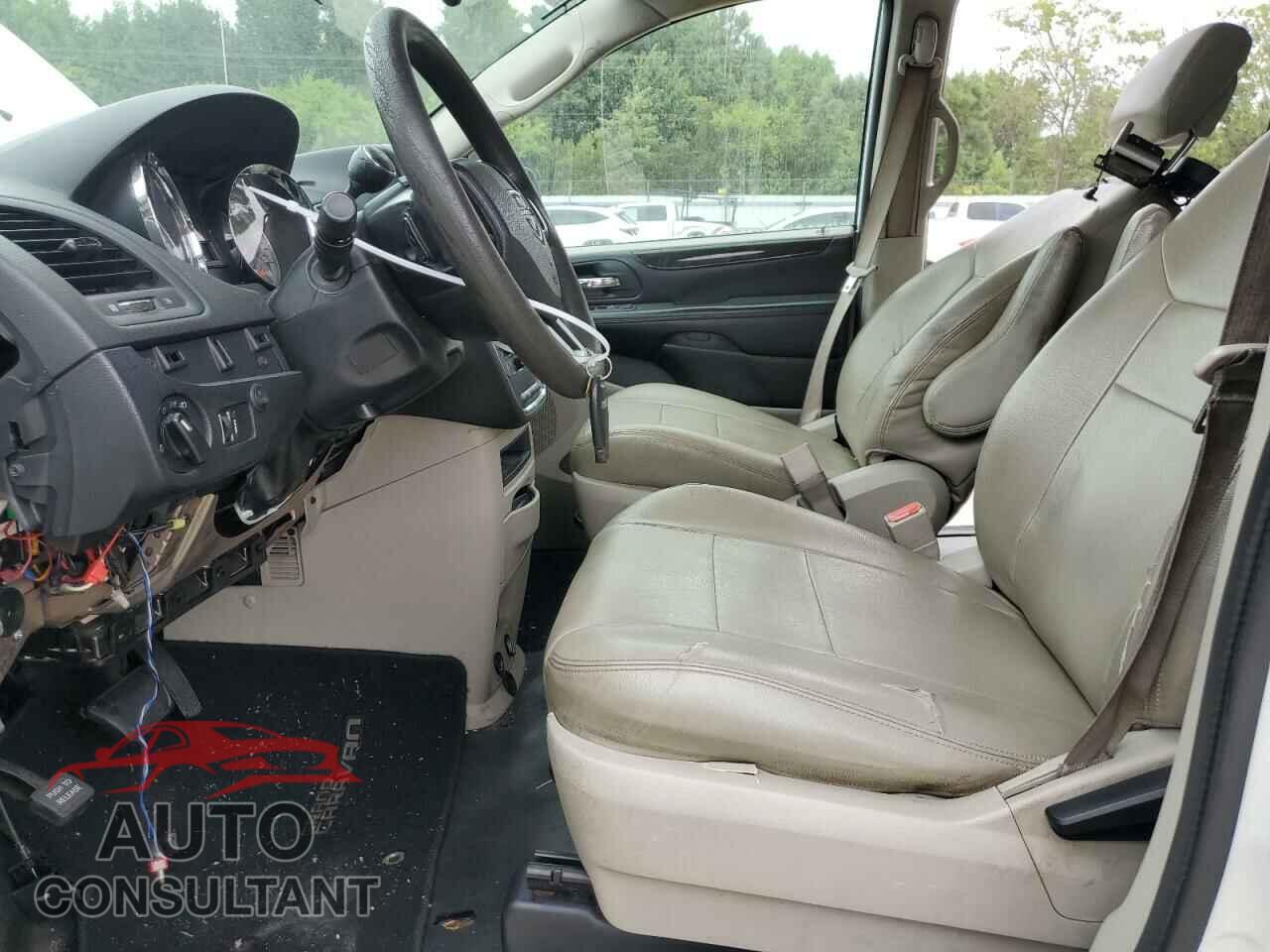 DODGE CARAVAN 2017 - 2C7WDGBG5HR648570
