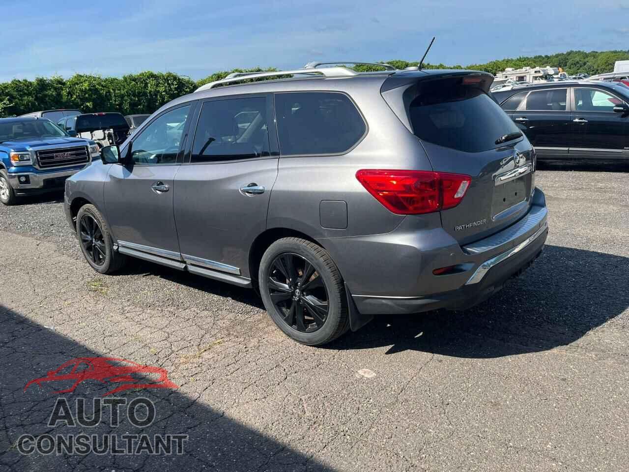 NISSAN PATHFINDER 2017 - 5N1DR2MM3HC682264