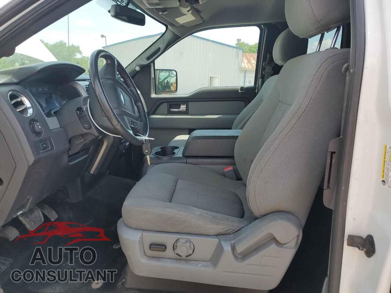 FORD F-150 2013 - 1FTFX1ET2DFA28058