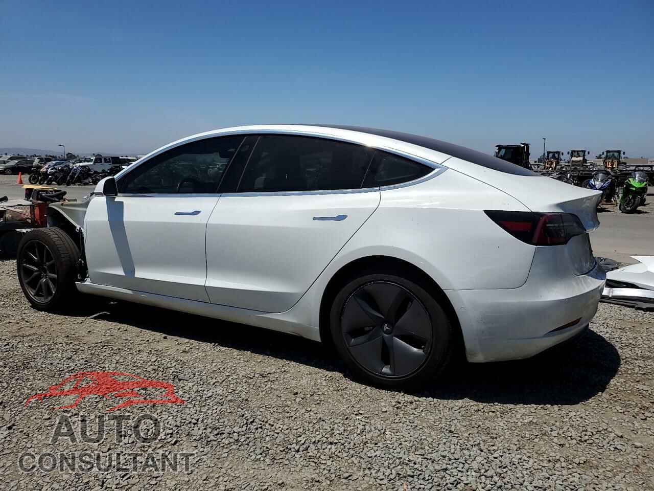 TESLA MODEL 3 2018 - 5YJ3E1EA0JF019690
