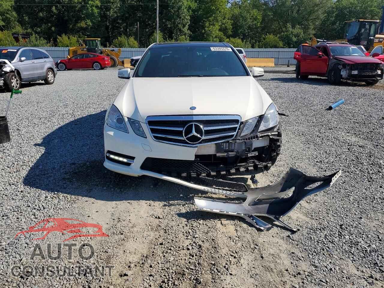 MERCEDES-BENZ E-CLASS 2012 - WDDHF5KBXCA641027