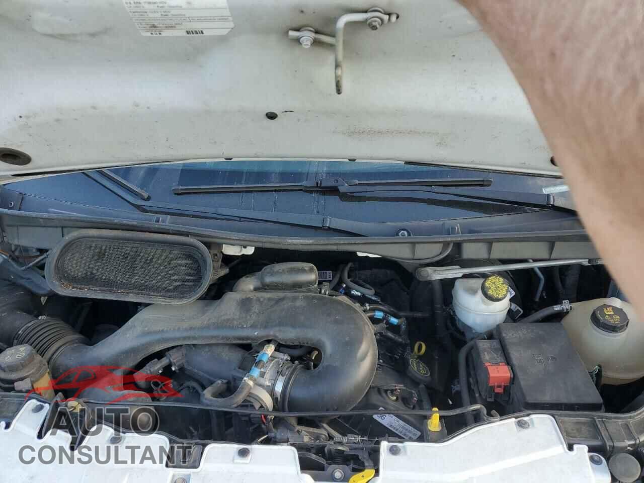 FORD TRANSIT 2018 - 1FTYR1YM3JKA98923
