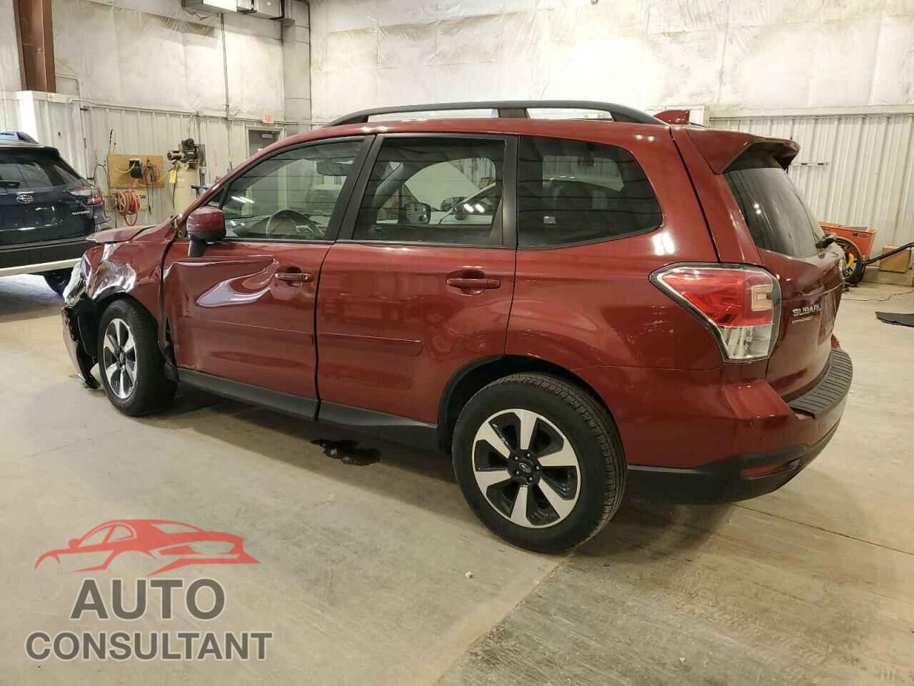 SUBARU FORESTER 2017 - JF2SJAEC5HH404862