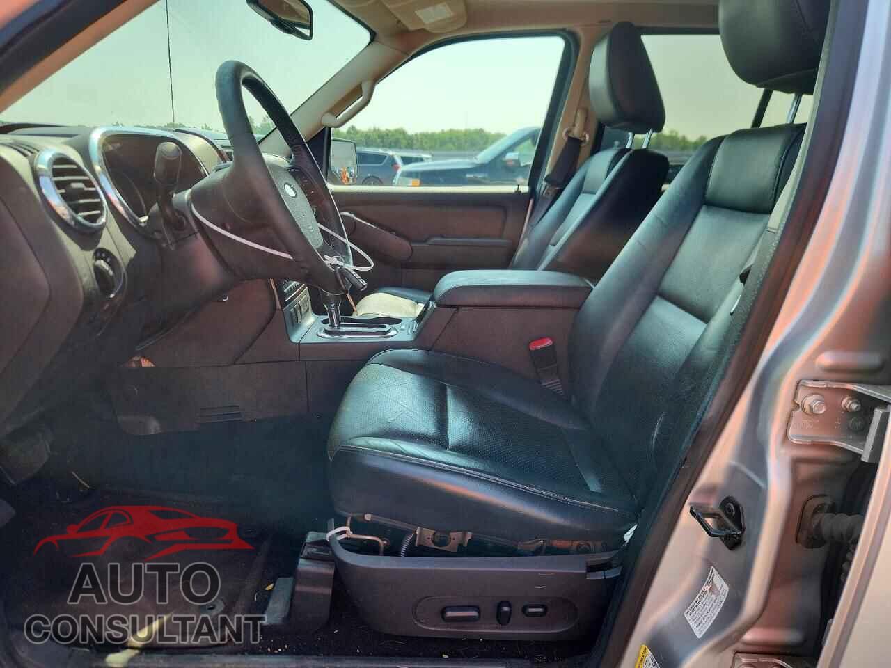 FORD EXPLORER 2010 - 1FMEU7F80AUA95584