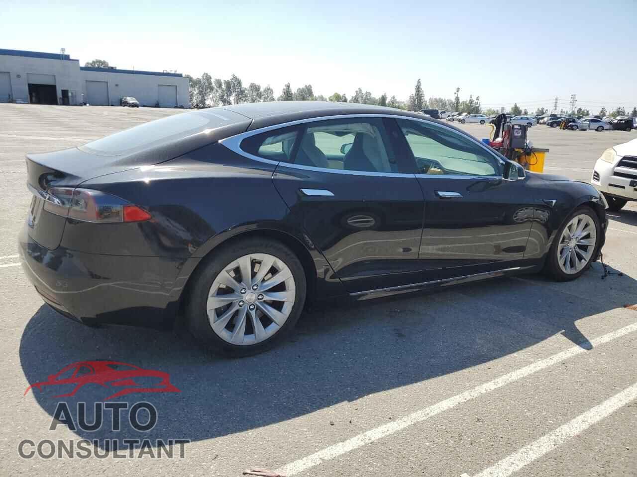 TESLA MODEL S 2018 - 5YJSA1E21JF246774