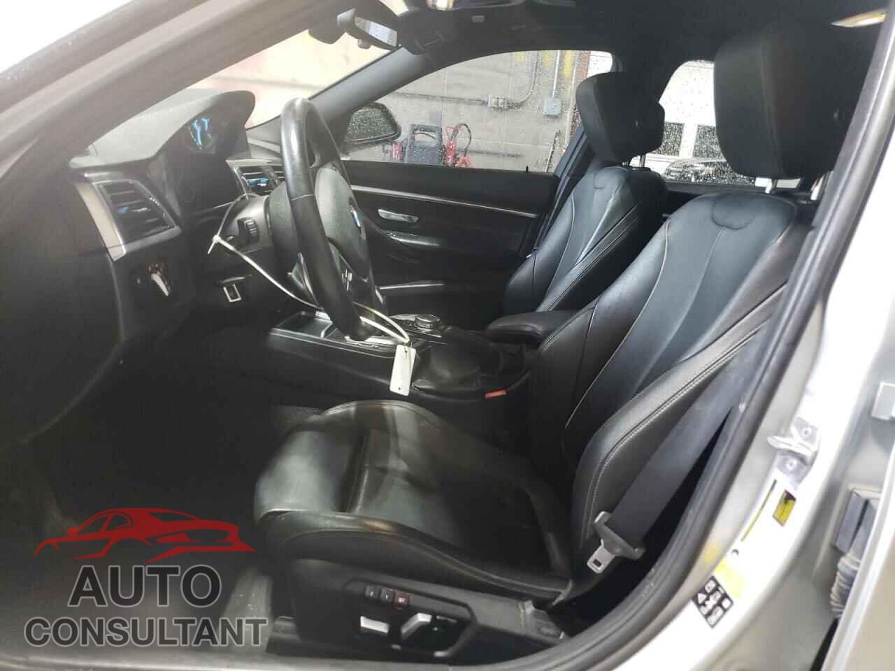 BMW 3 SERIES 2016 - WBA8E3G55GNU00654