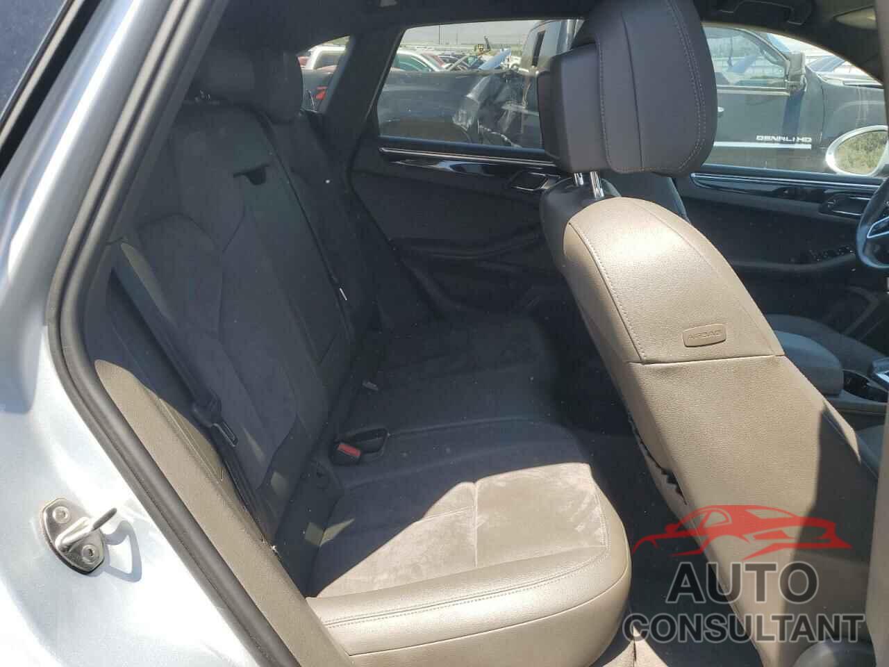 PORSCHE MACAN 2017 - WP1AB2A58HLB11389
