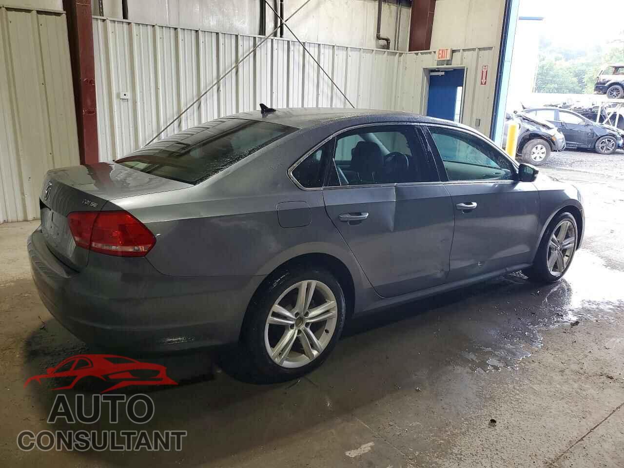 VOLKSWAGEN PASSAT 2014 - 1VWBN7A32EC058805