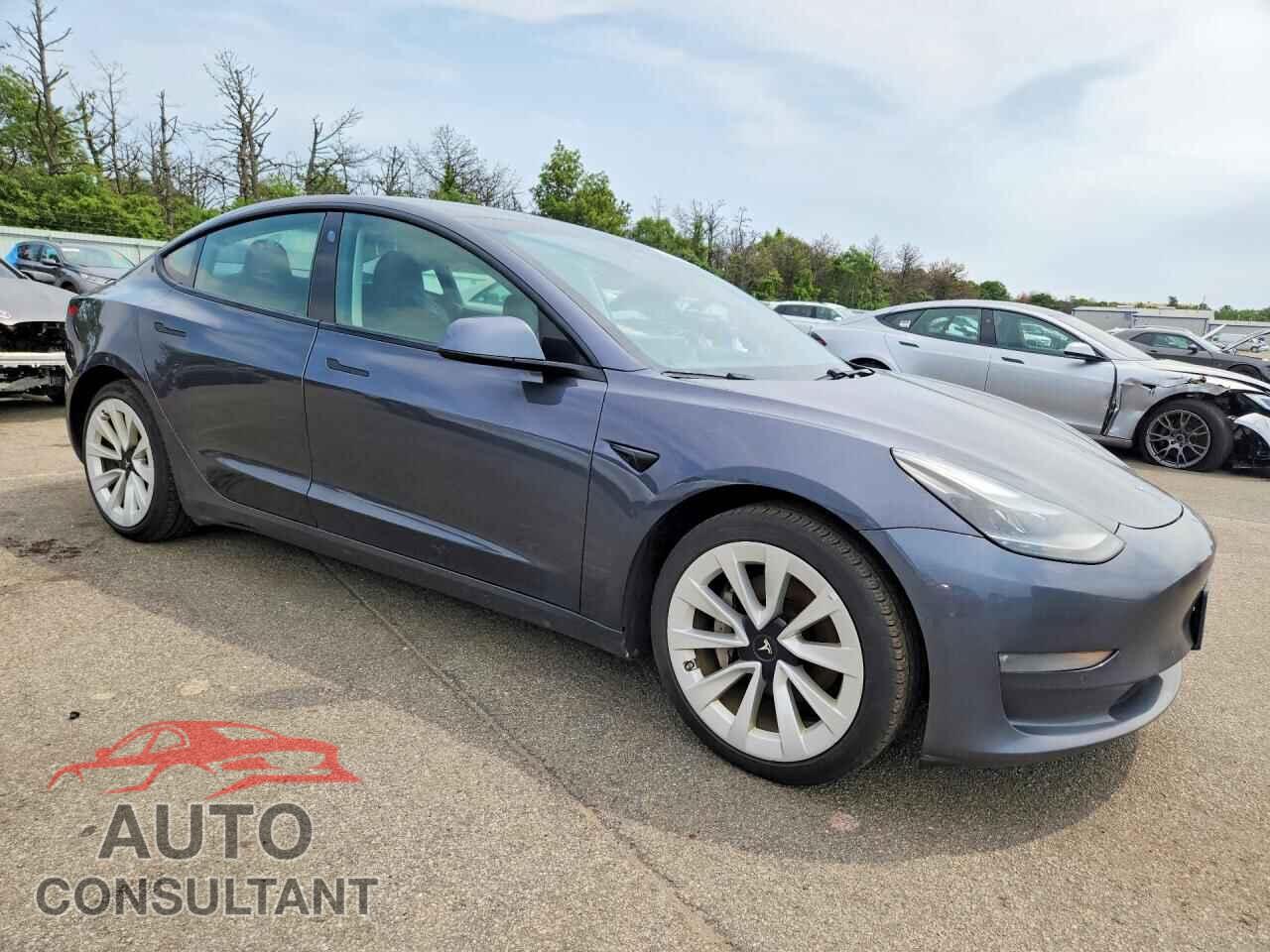 TESLA MODEL 3 2021 - 5YJ3E1EB0MF975071
