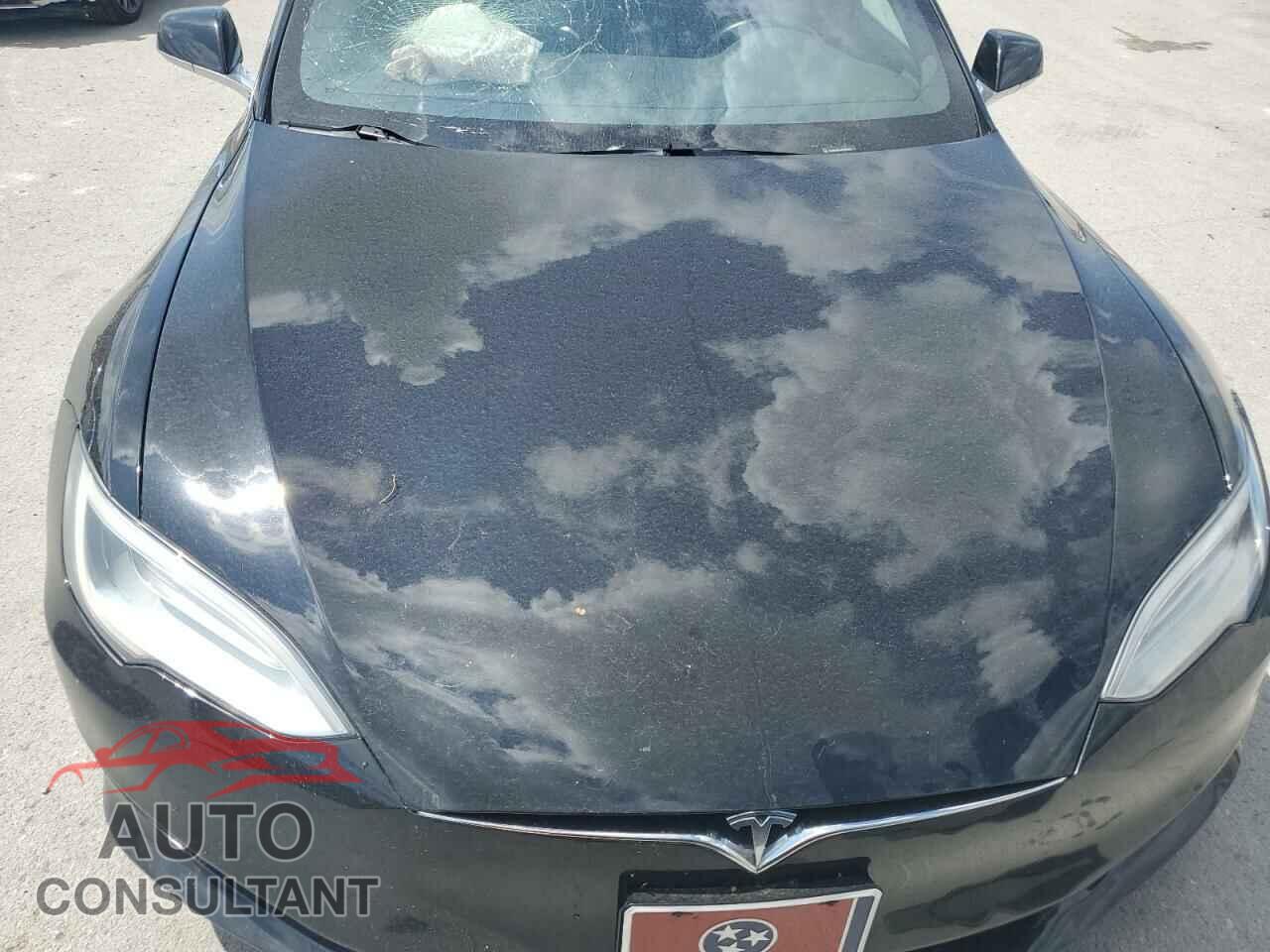 TESLA MODEL S 2018 - 5YJSA1E26JF247516