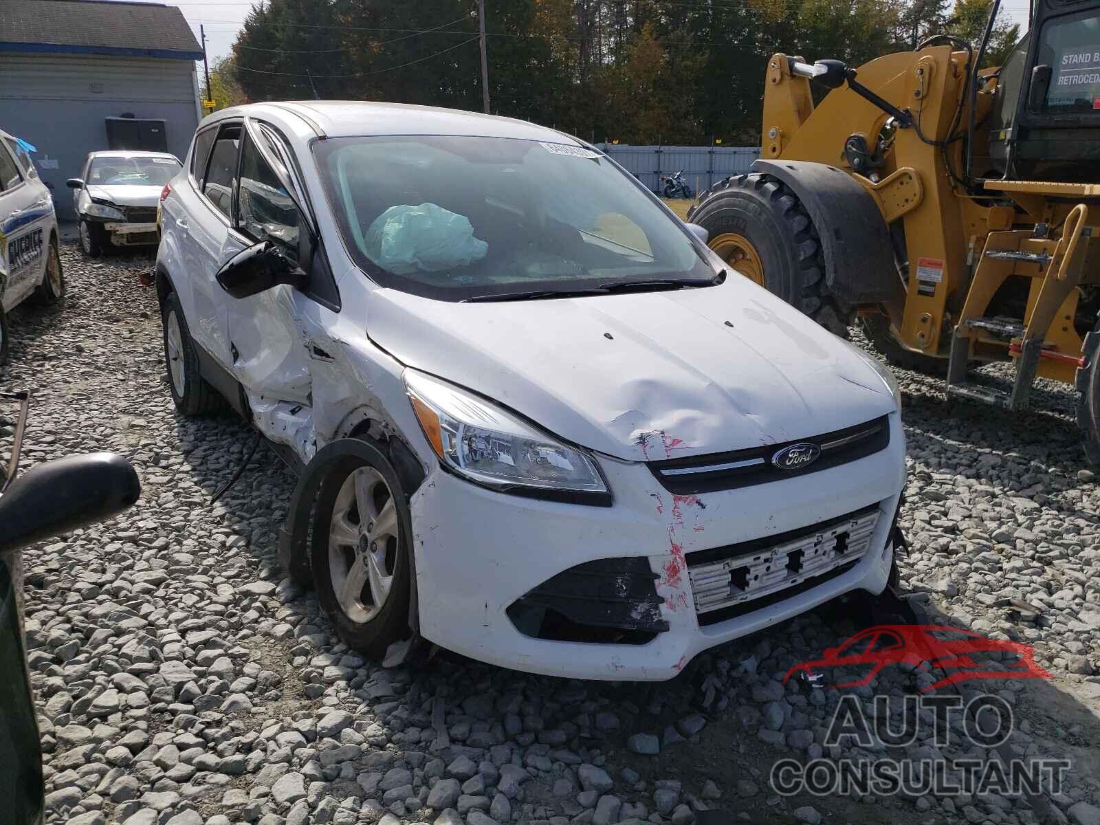 FORD ESCAPE 2016 - 1FMCU0G71GUC34067