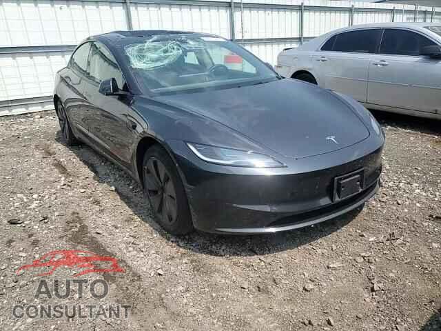 TESLA MODEL 3 2024 - 5YJ3E1EA8RF772511